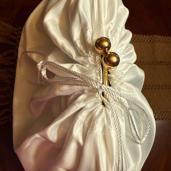 Coach Black Leather kisslock large NWT with Coach cherry charm 🍒 - Picture 7 of 8